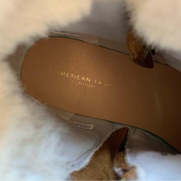 American Eagle Brown Shearling Zip Up Short Booties - Picture 11 of 11